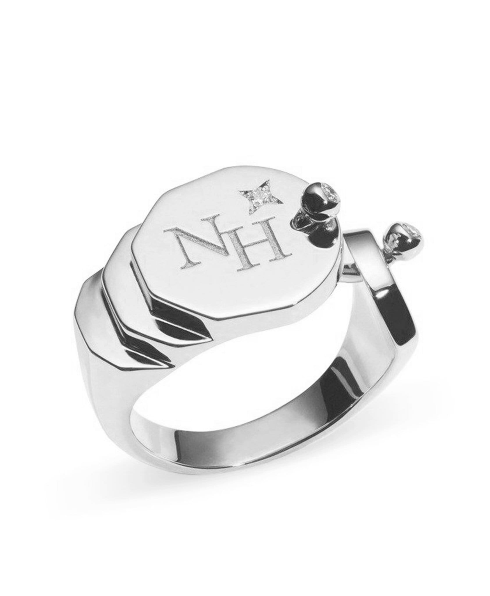Gold Signet Ring: Discover Luxury Fine Jewelry | Nouvel Heritage || White Gold